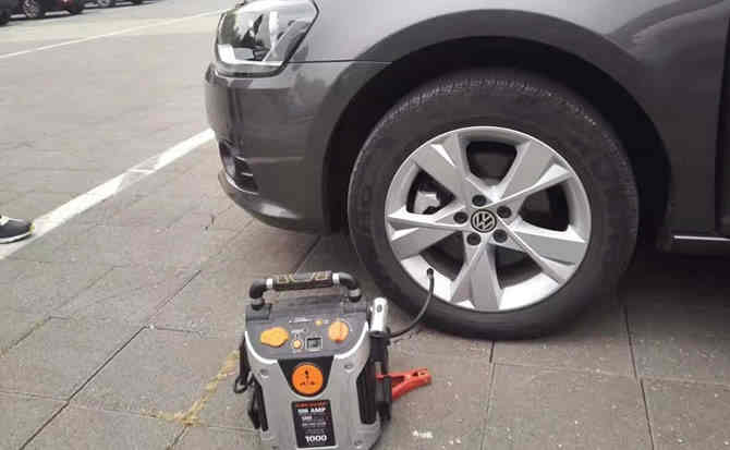 渭南汽车搭电案例